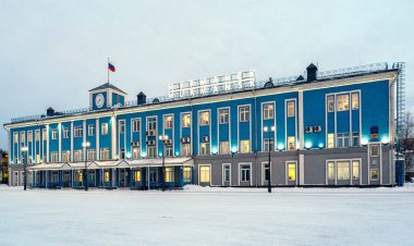Через 13 морей и 2 океана