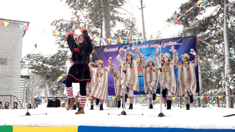 17 февраля сельский Дом культуры поселка Енский проведёт VI Областные зимние саамские игры