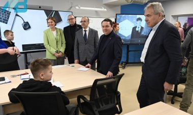Губернатор Андрей Чибис посетил Центр для одаренных школьников в Ковдоре