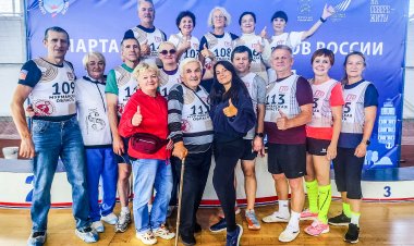 Яркий дебют: команда пенсионеров Ковдора стала второй на областной спартакиаде
