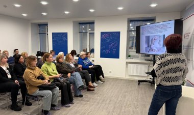 В Мурманской области врачей и соцработников учат поддерживать женщин в трудной жизненной ситуации