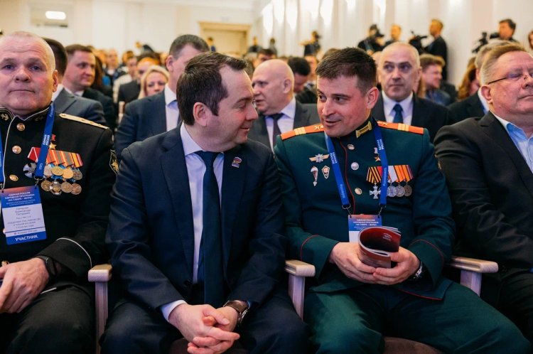 Андрей Чибис представил результаты реализации народной программы «На Севере – жить!» на форуме сторонников «Единой России»