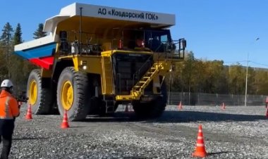 В Ковдорском колледже открыли первую в стране  площадку для обучения управлению тяжёлой техникой
